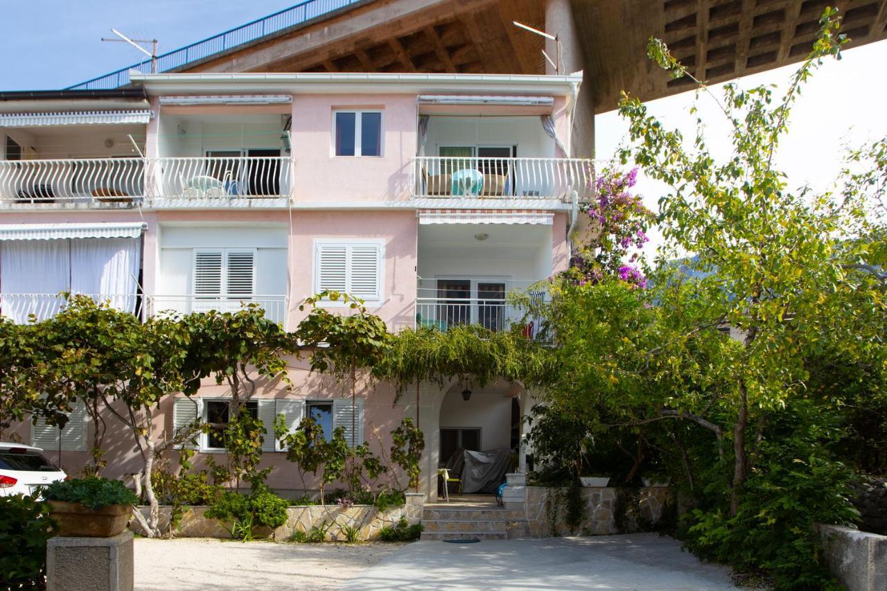 Apartmani Miki Подгора Экстерьер фото