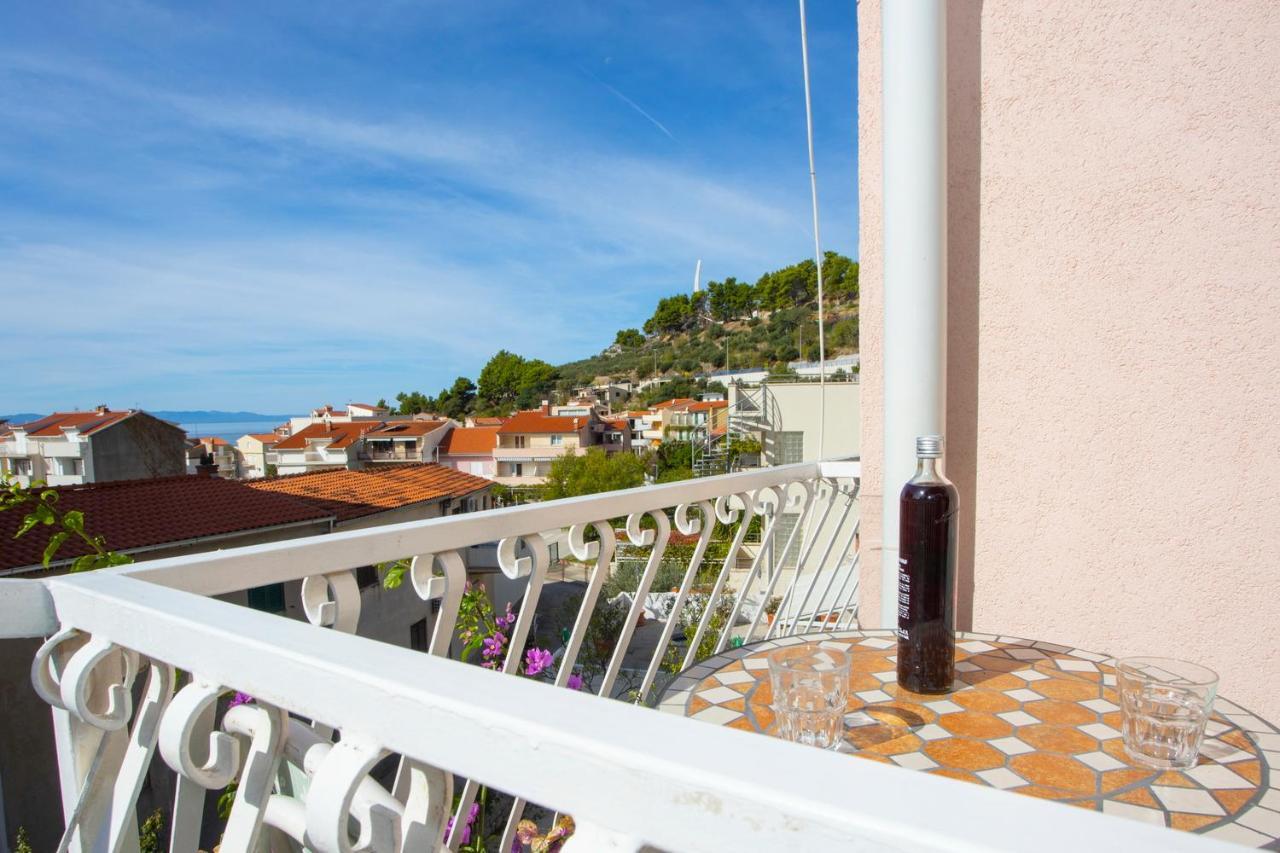Apartmani Miki Подгора Экстерьер фото