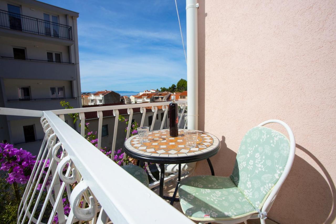 Apartmani Miki Подгора Экстерьер фото