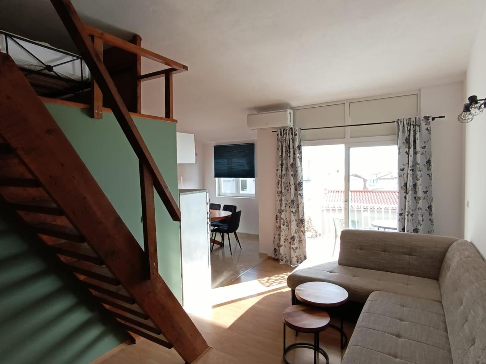 Apartmani Miki Подгора Экстерьер фото