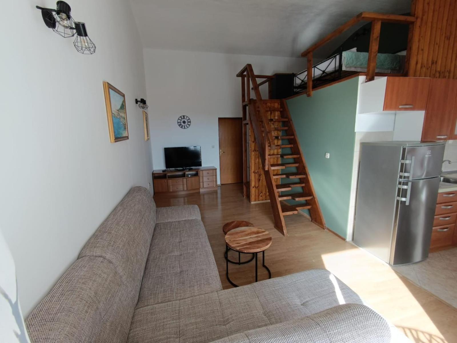 Apartmani Miki Подгора Экстерьер фото