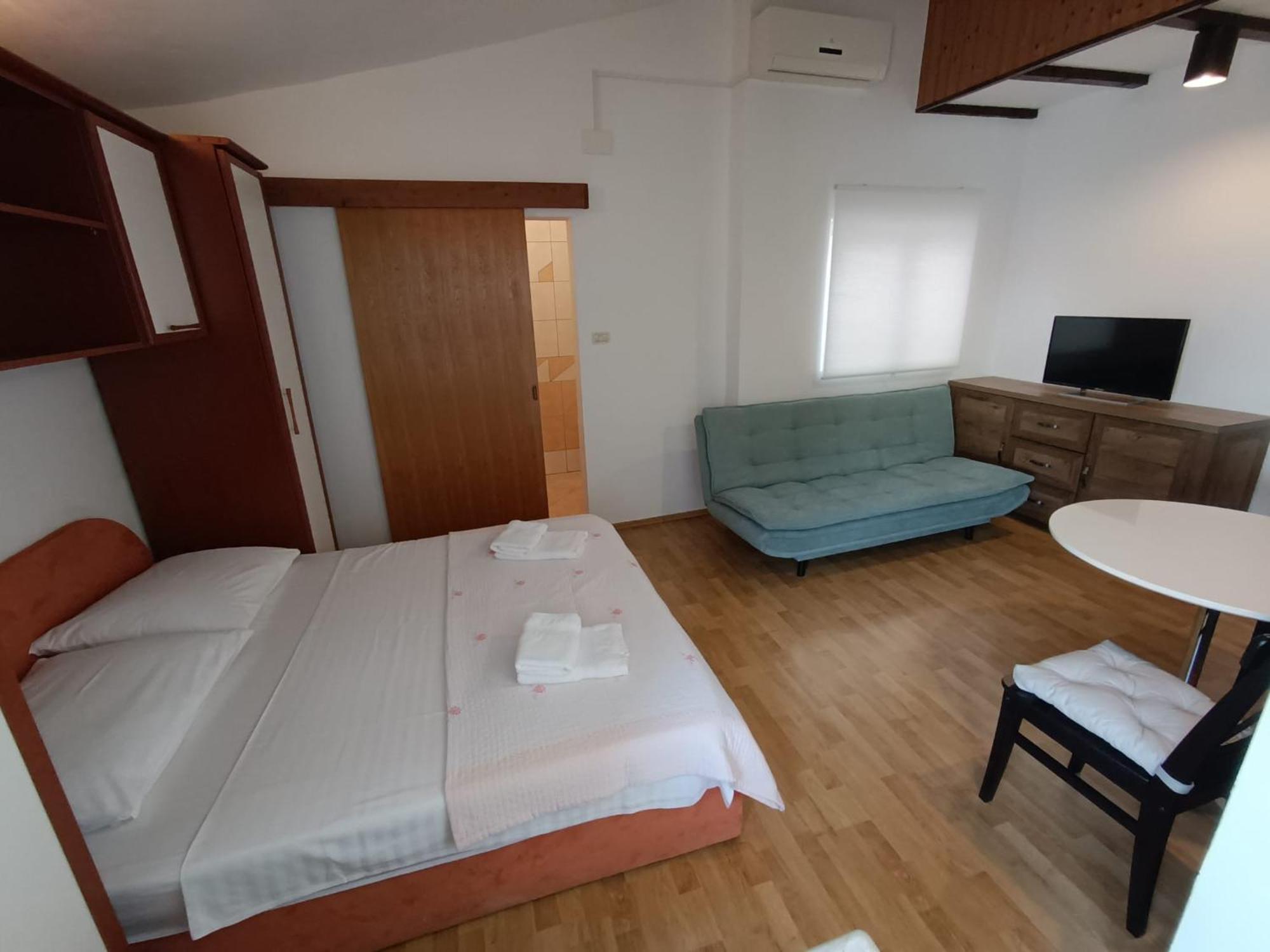 Apartmani Miki Подгора Экстерьер фото